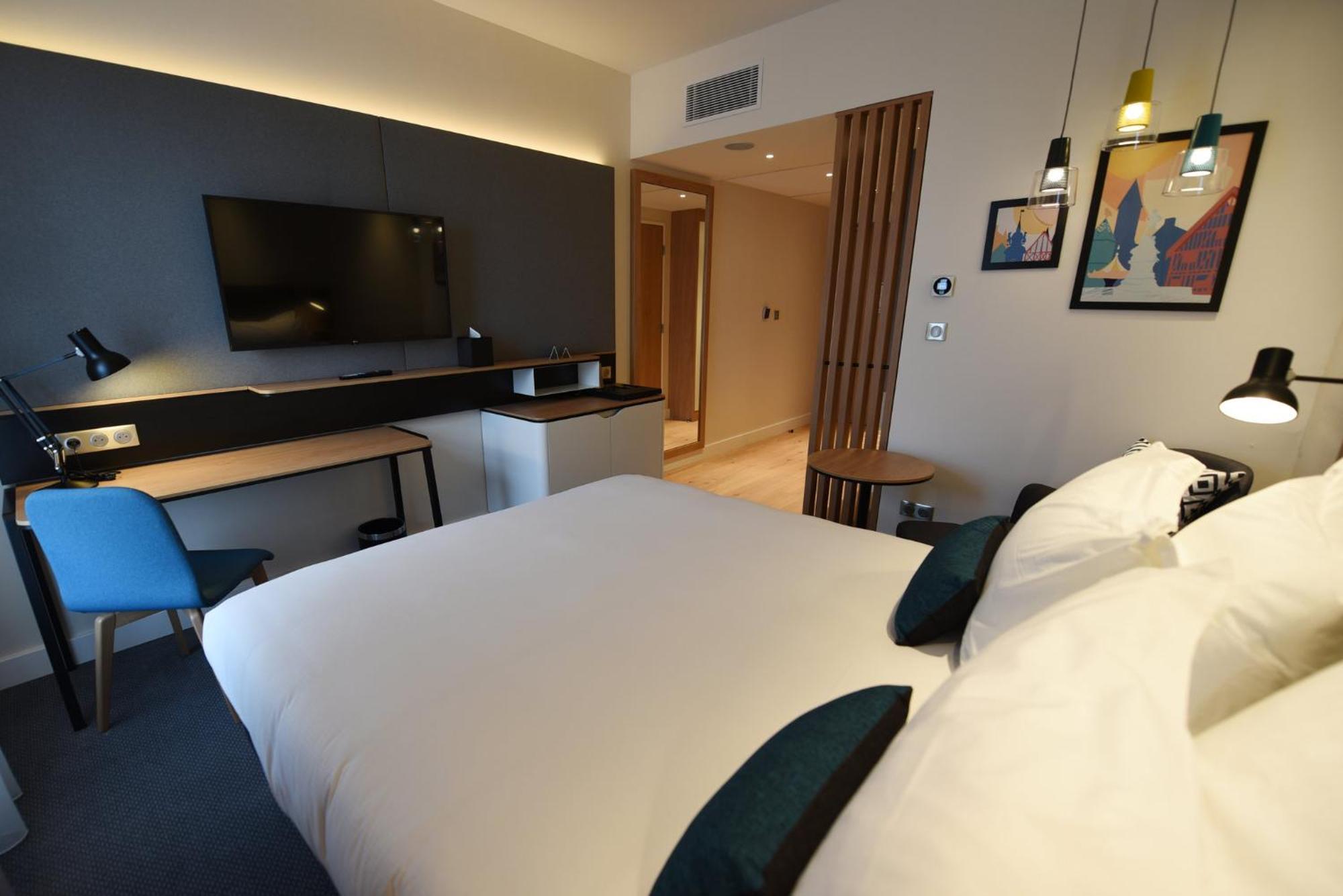 Holiday Inn Dijon Sud - Longvic By Ihg Exterior photo